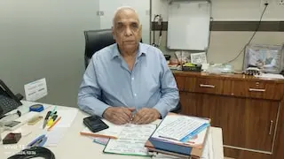 B P Singhal